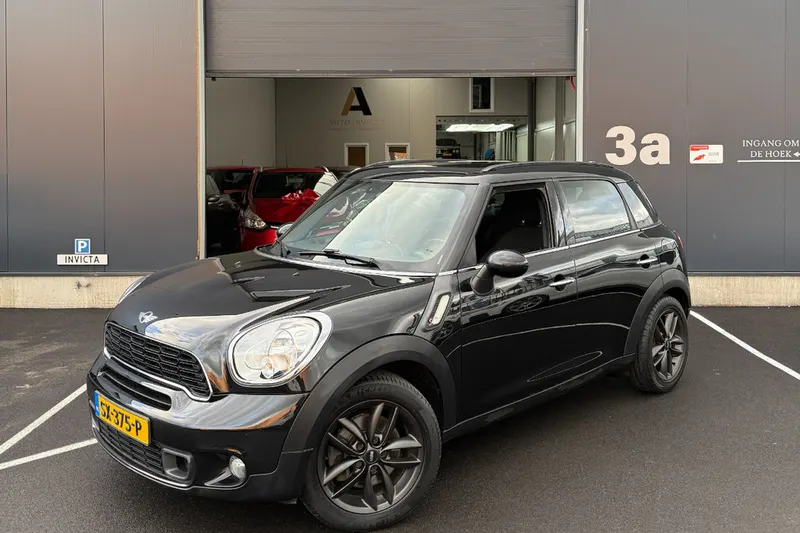 MINI Countryman (2012)