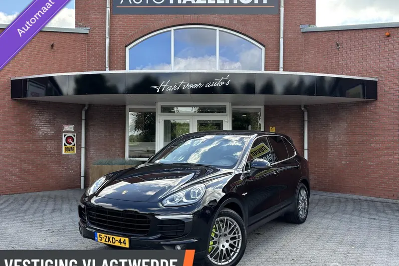 Porsche Cayenne (2015)