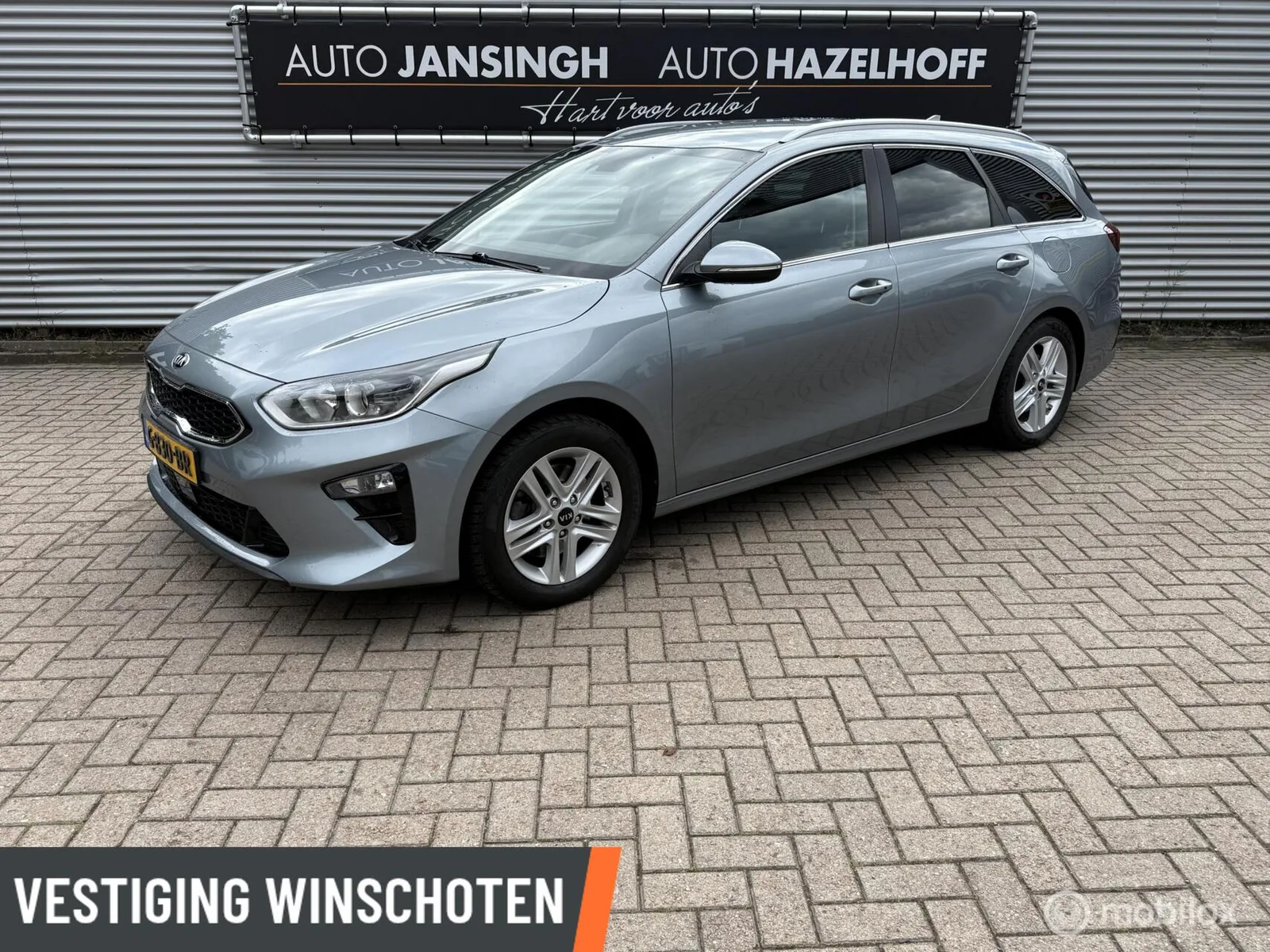 Kia Ceed Sportswagon (2019) — foto 1