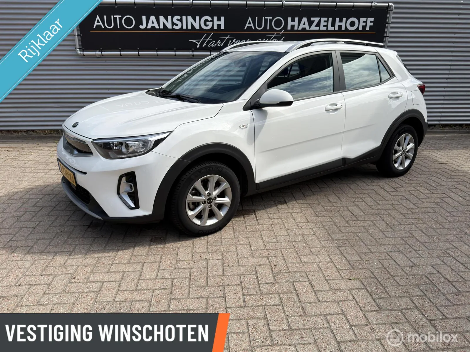 Kia Stonic (2021) — foto 1