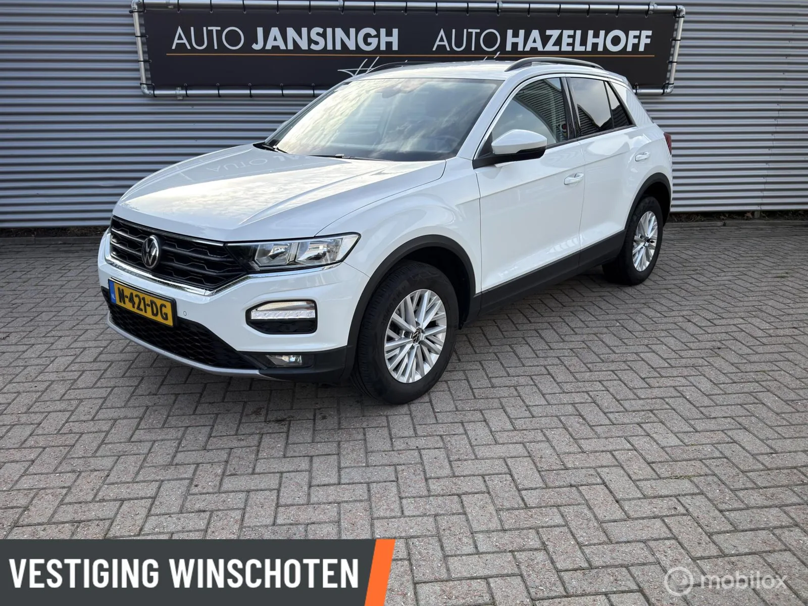Volkswagen T-Roc (2021) — foto 1