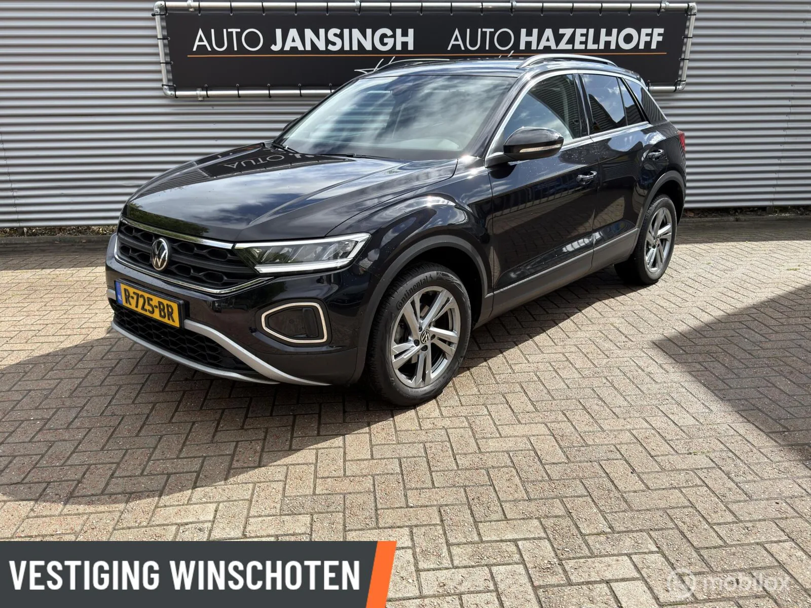 Volkswagen T-Roc (2022) — foto 1