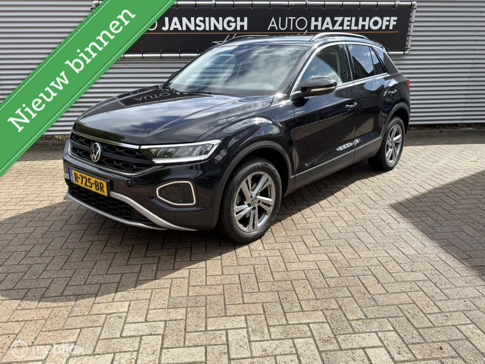 Volkswagen T-Roc (2022) — foto 1