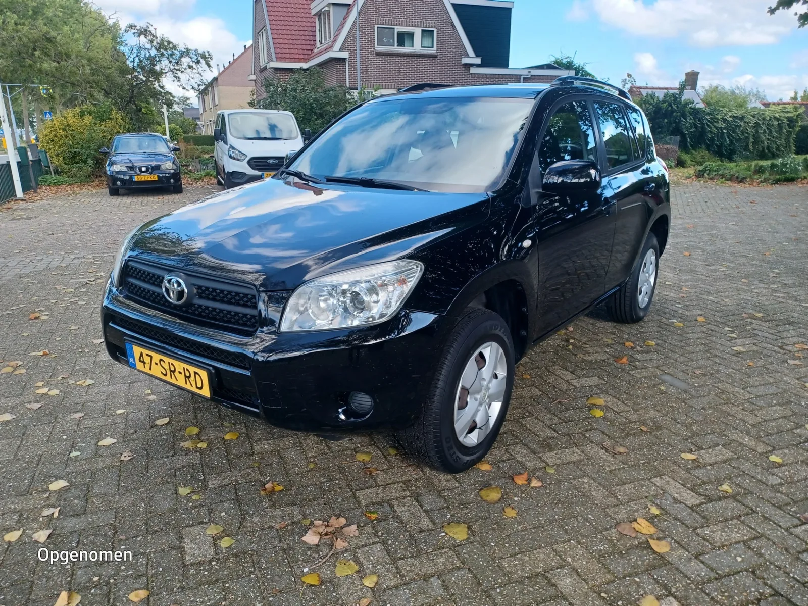 Toyota RAV4 (2006) — foto 1