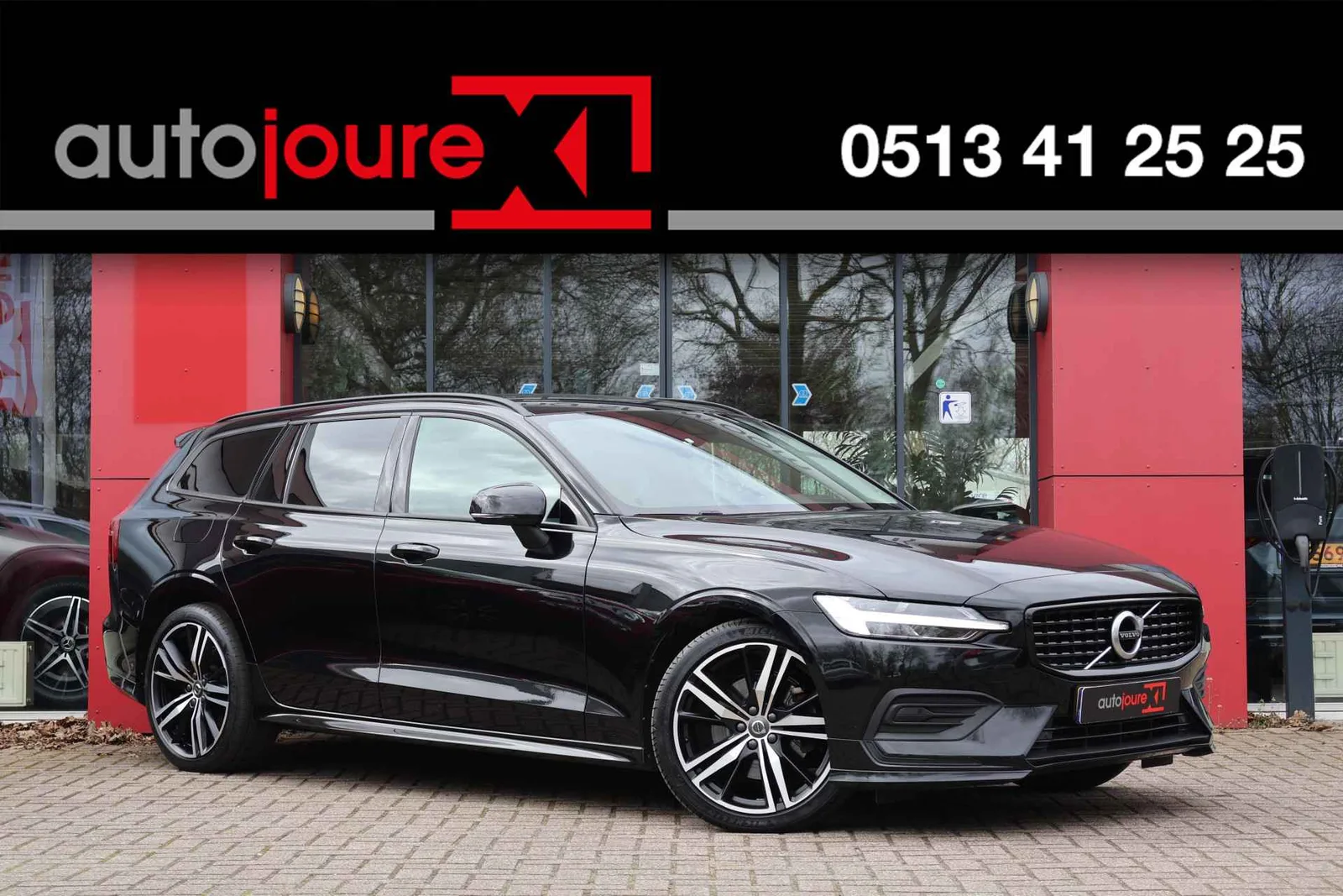 Volvo V60 (2022) — foto 1