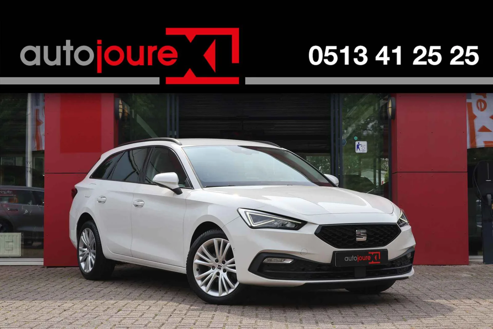 SEAT Leon Sportstourer (2021) — foto 1