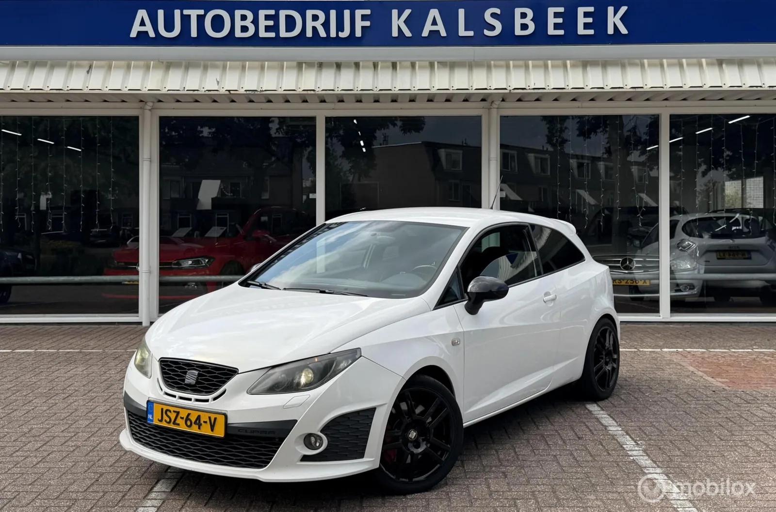 SEAT Ibiza (2011) — foto 1