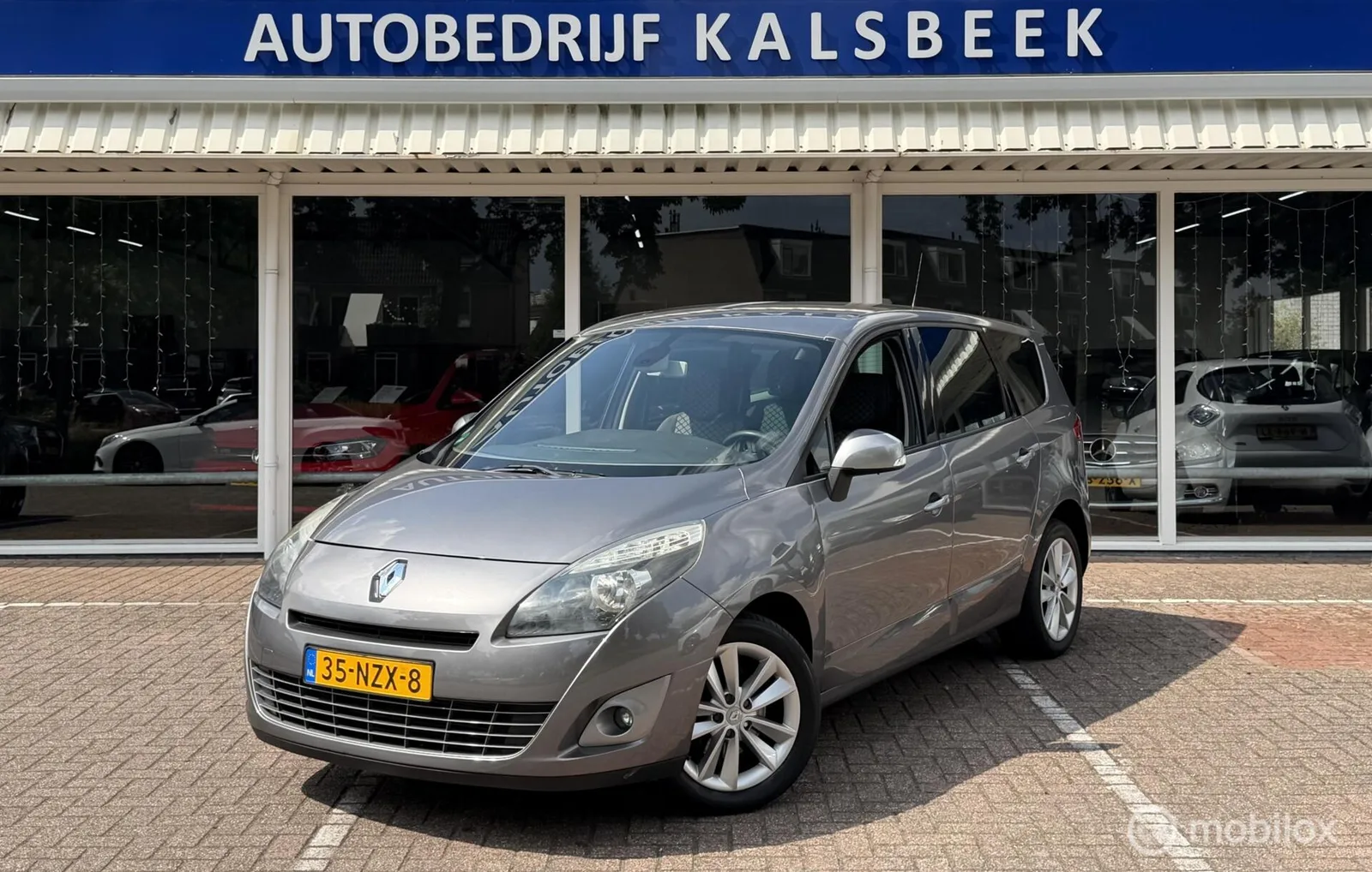 Renault Grand Scénic (2011) — foto 1