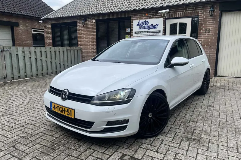 Volkswagen Golf (2014)