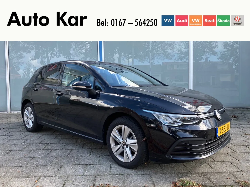 Volkswagen Golf (2024) — foto 1