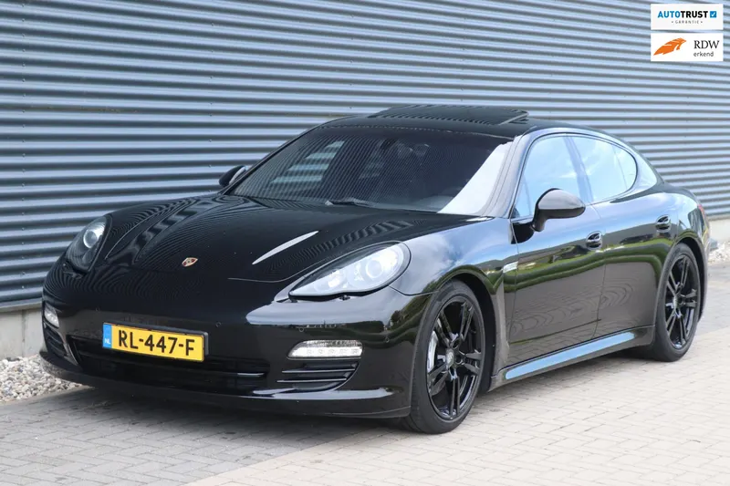 Porsche Panamera (2012)
