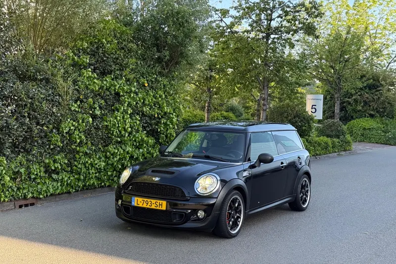 MINI Clubman (2010)