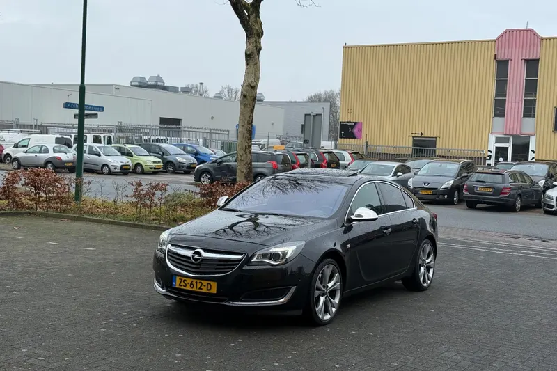 Opel Insignia (2013)