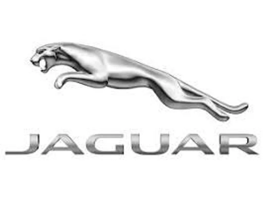 Jaguar XF (2010) — foto 1