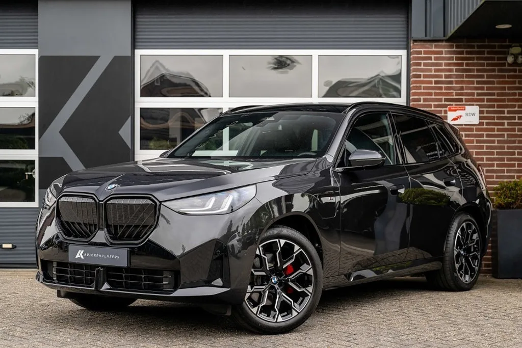 BMW X3 (2026) — foto 1