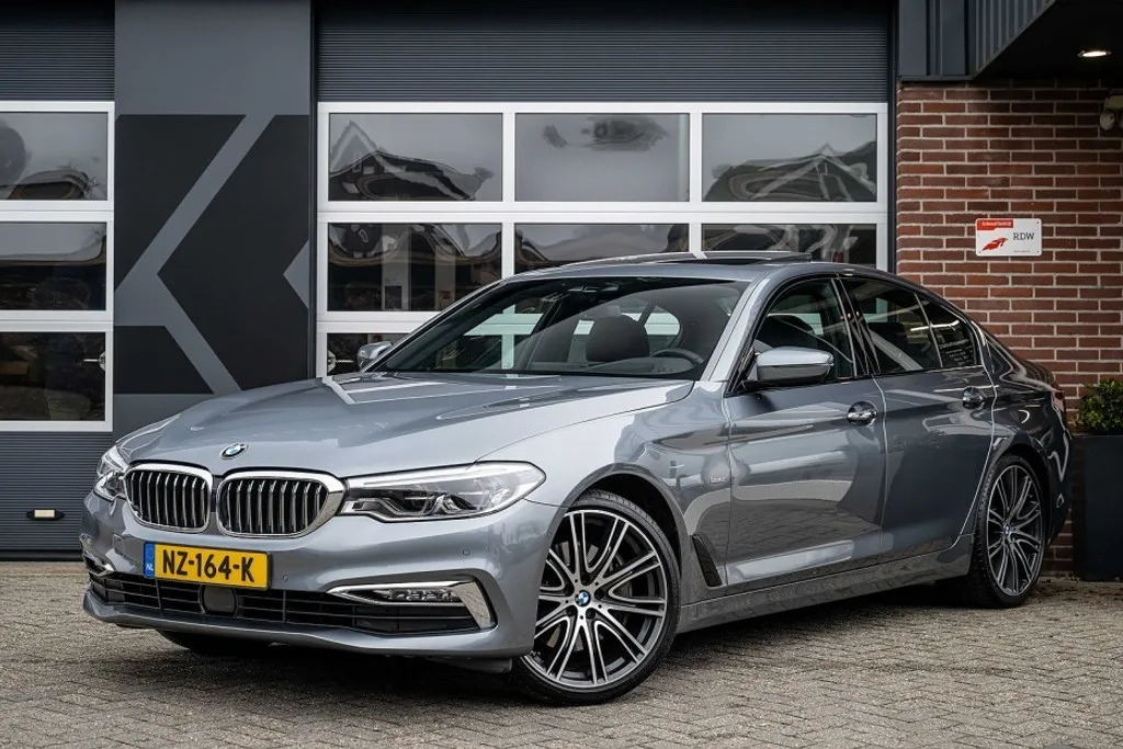 BMW 5-Serie (2017) — foto 1