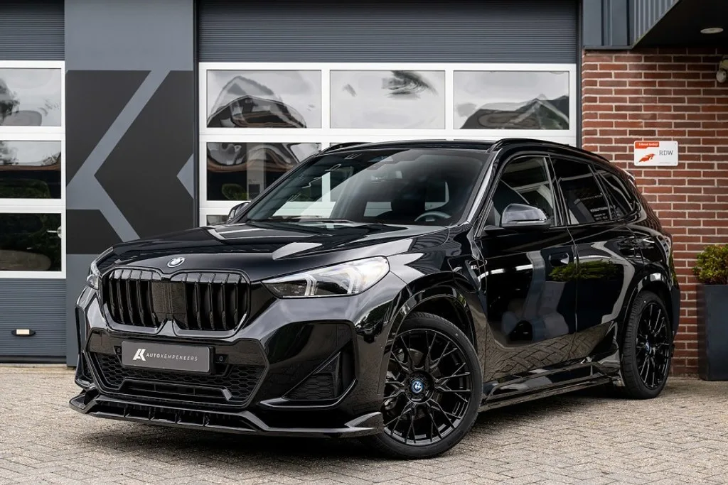 BMW X1 (2026) — foto 1