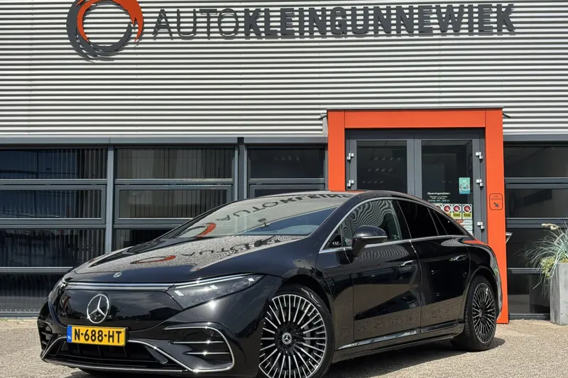 Mercedes-Benz EQS (2021)