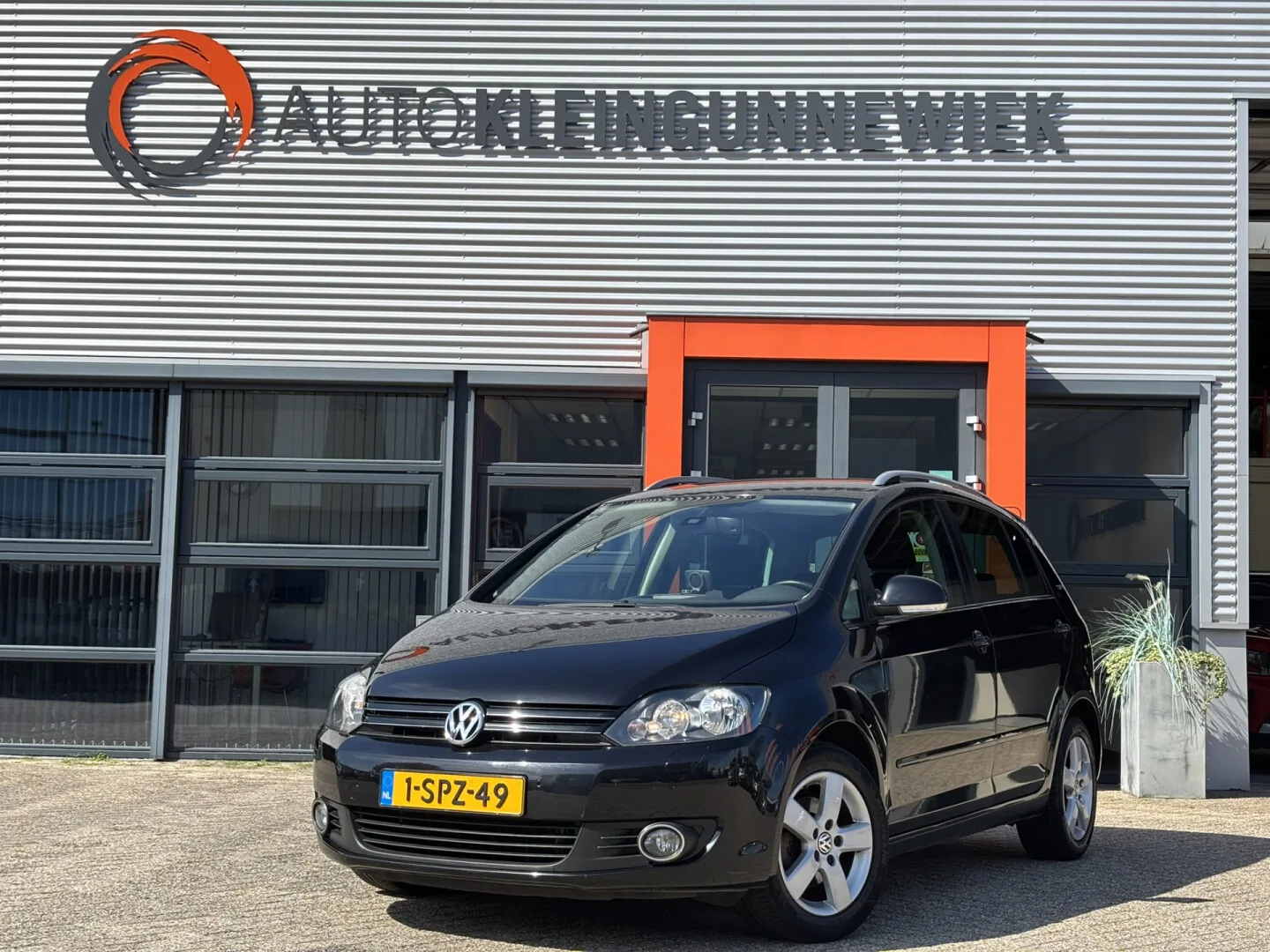 Volkswagen Golf Plus (2010) — foto 1