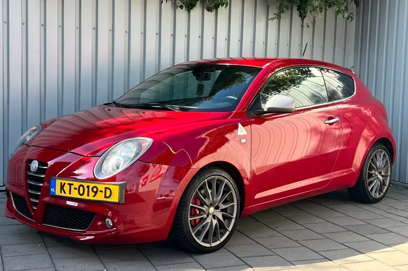 Alfa Romeo MiTo (2010)