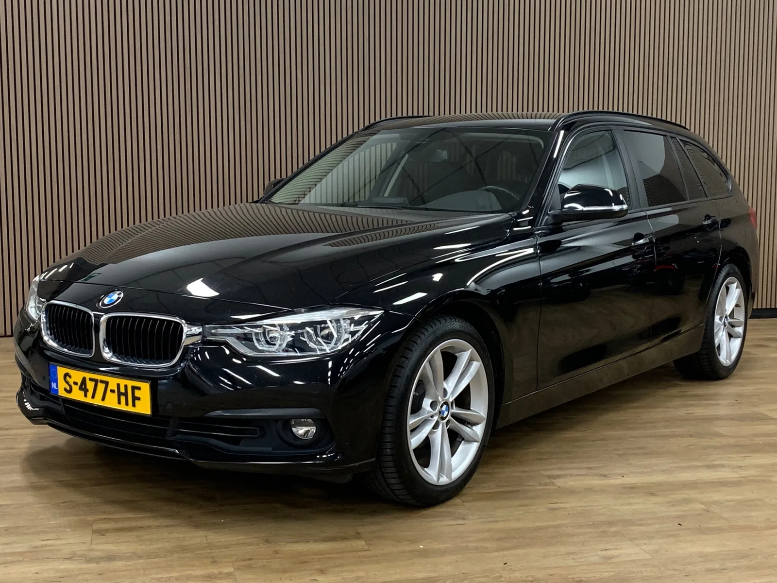 BMW 3-Serie (2019) — foto 1