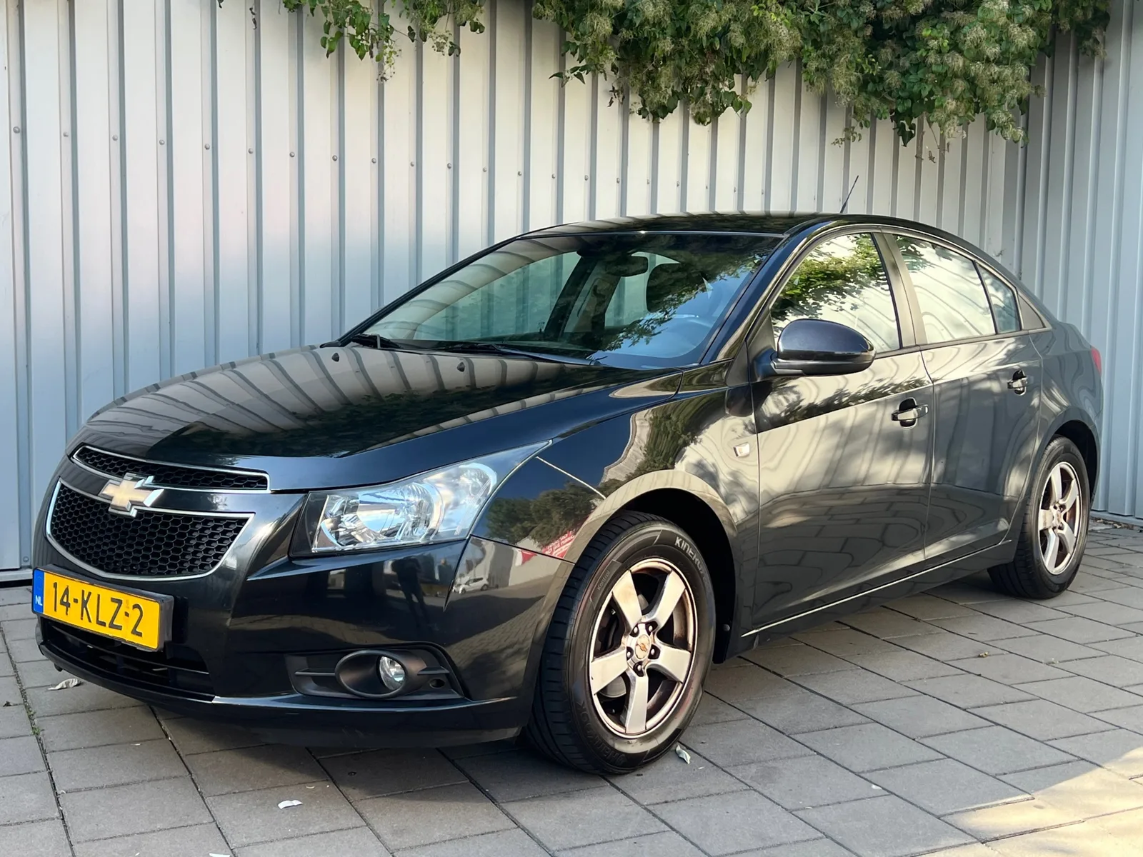 Chevrolet Cruze (2010) — foto 1
