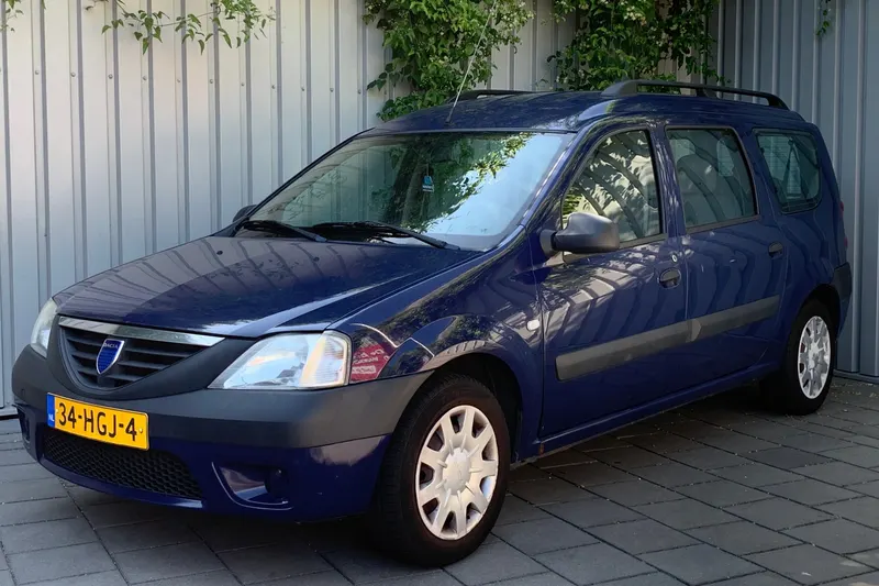Dacia Logan MCV (2008)