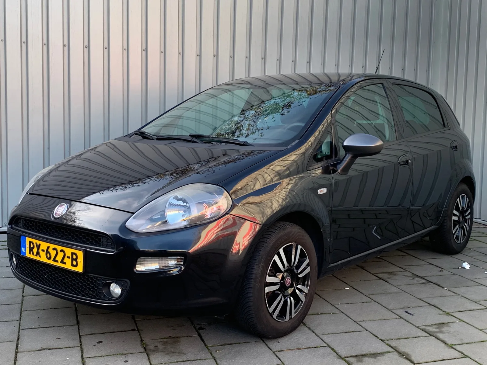 Fiat Punto (2015) — foto 1