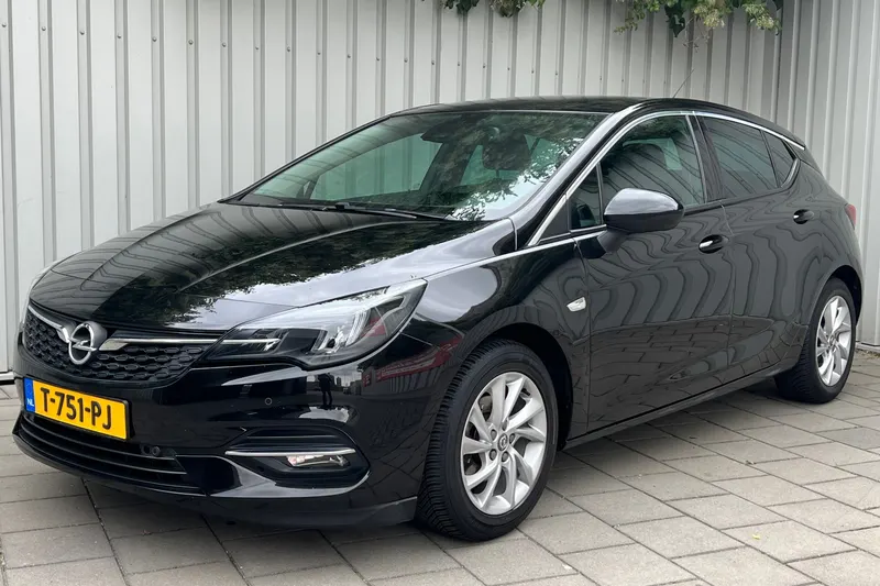 Opel Astra (2020)