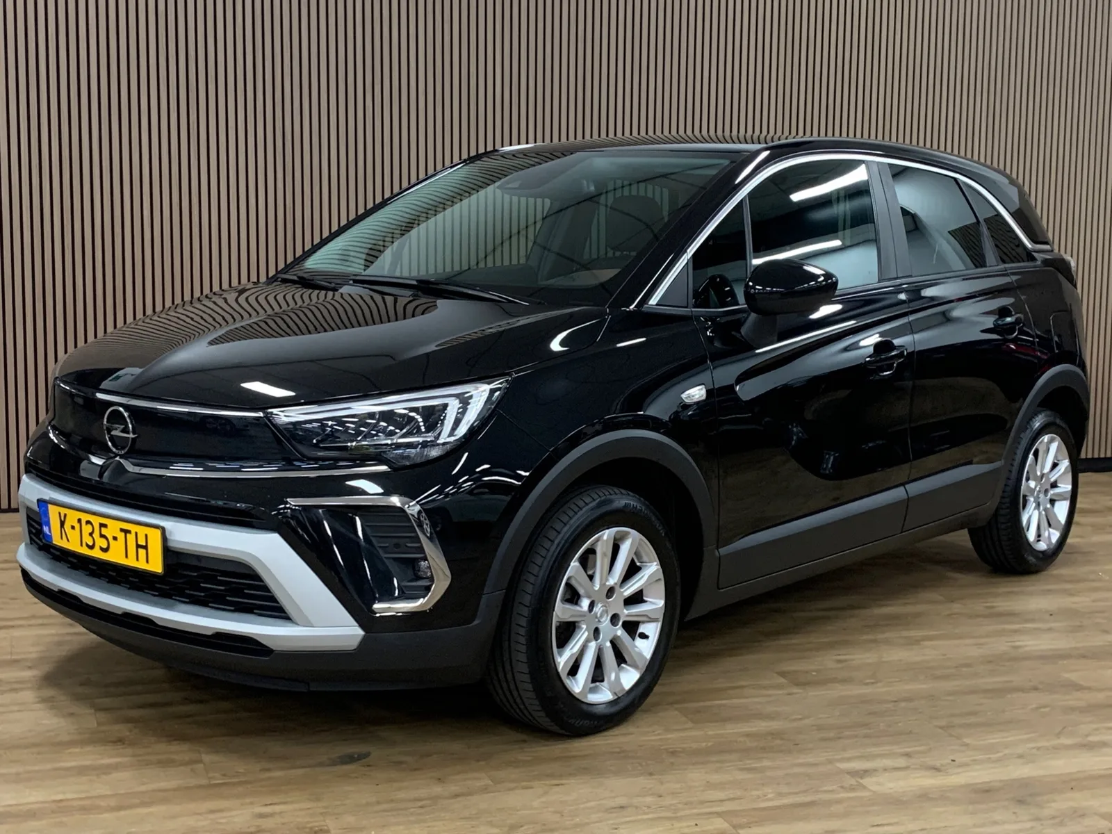 Opel Crossland (2021) — foto 1