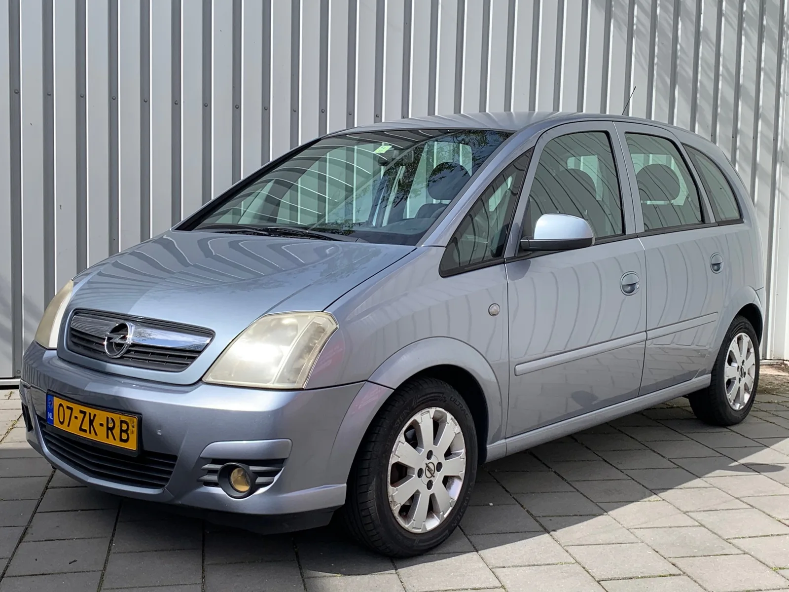 Opel Meriva (2008) — foto 1