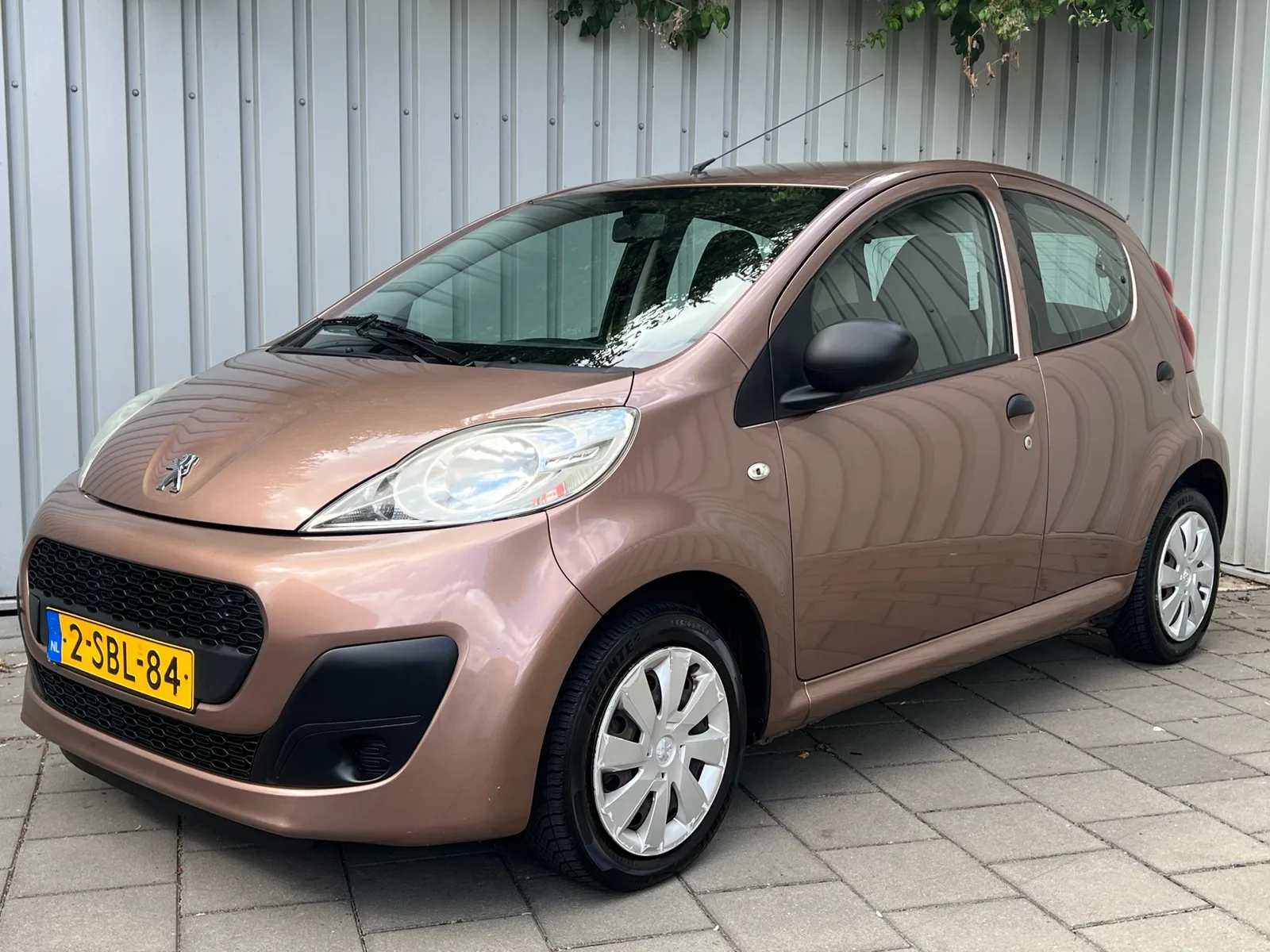 Peugeot 107 (2013) — foto 1