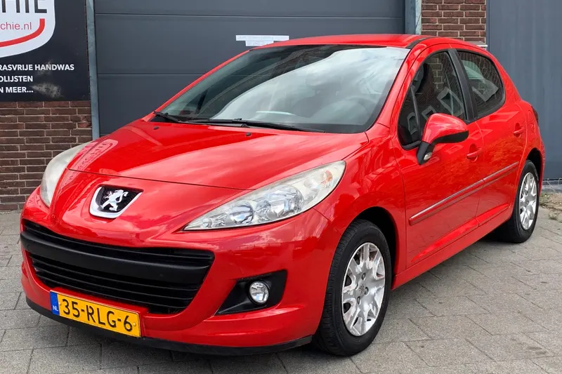 Peugeot 207 (2011)