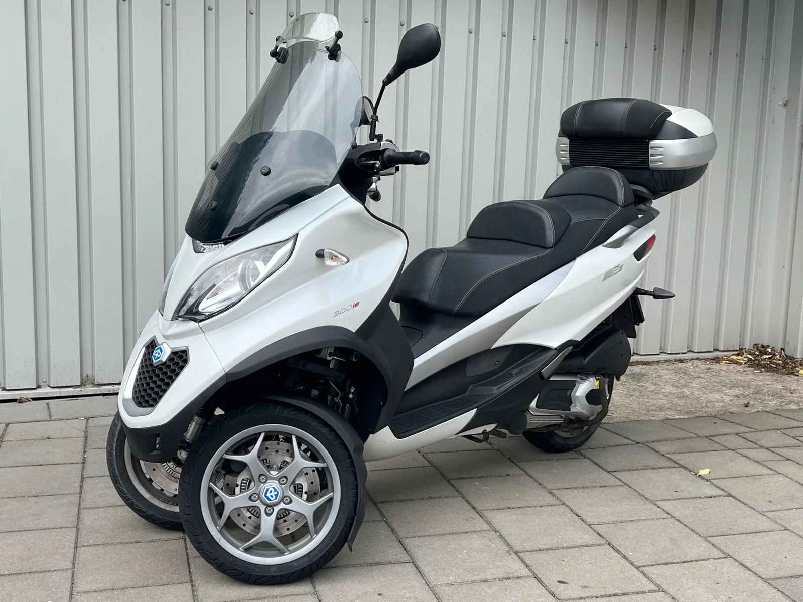 Piaggio MP3 Yourban (2016) — foto 1