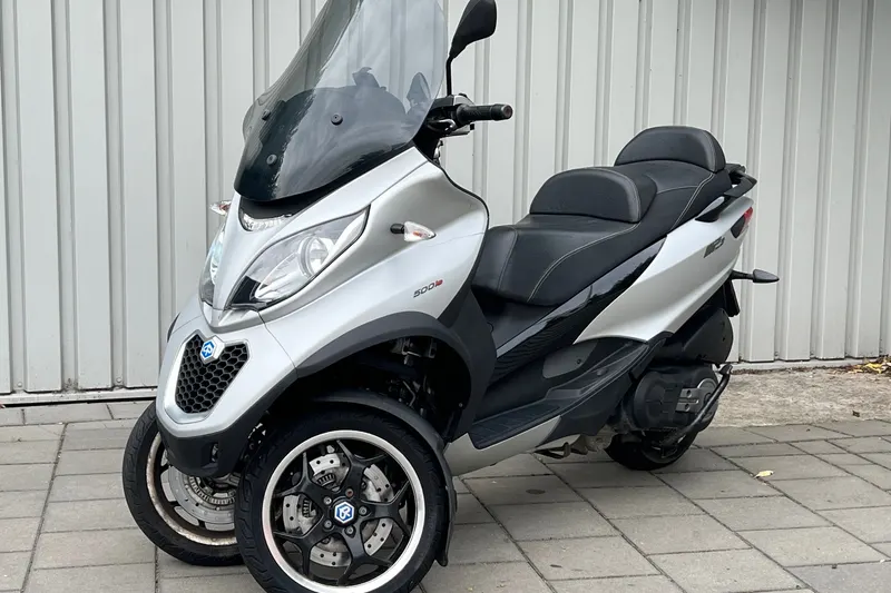 Piaggio Scooter 500 LT MP3 Sport (2016)