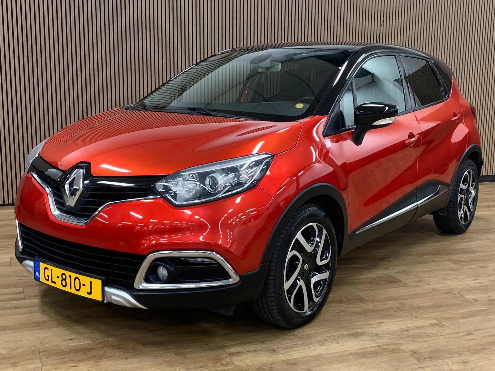 Renault Captur (2015) — foto 1