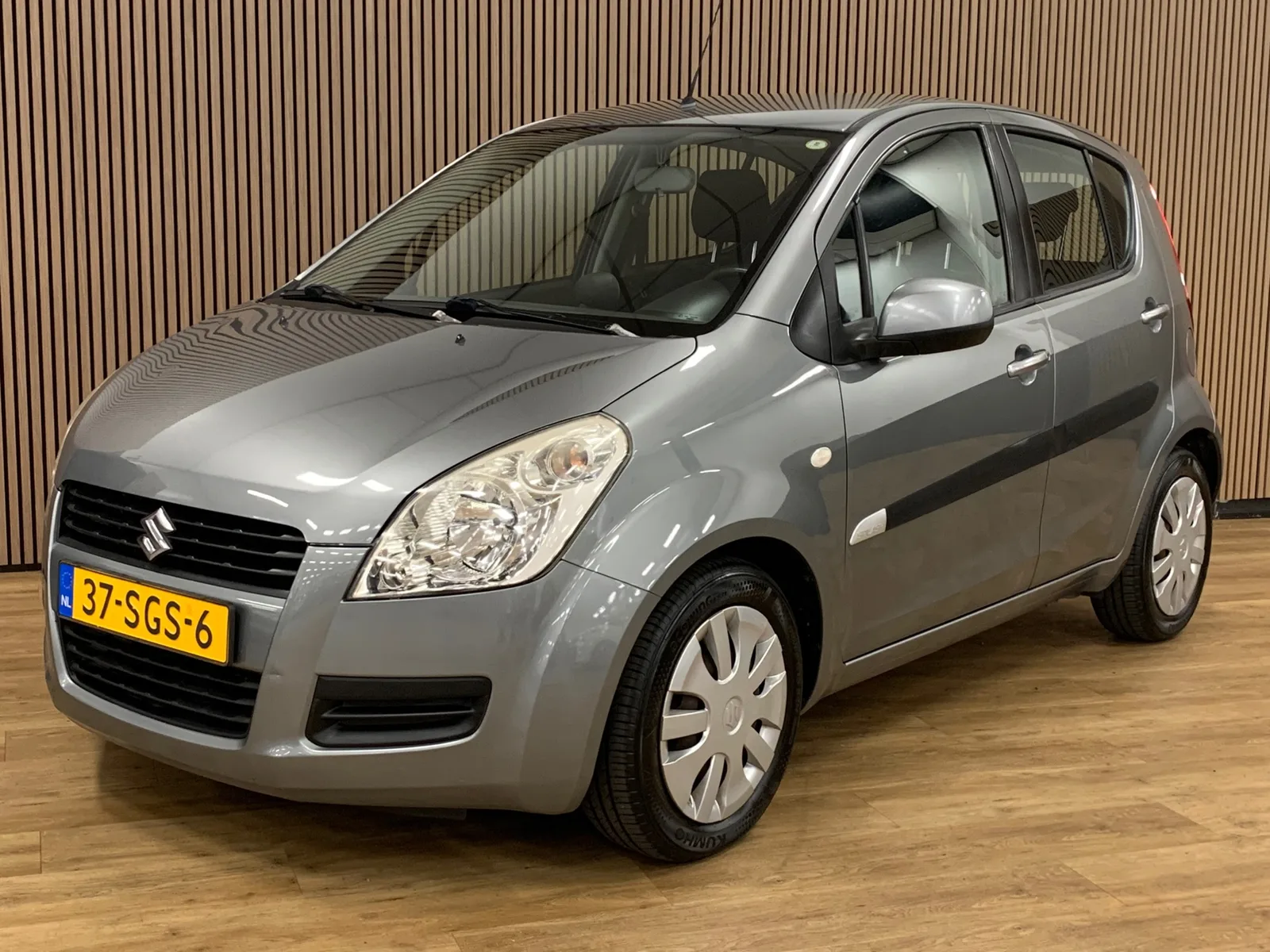 Suzuki Splash (2011) — foto 1