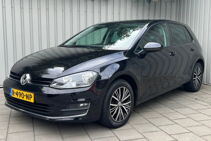 Volkswagen Golf (2016)