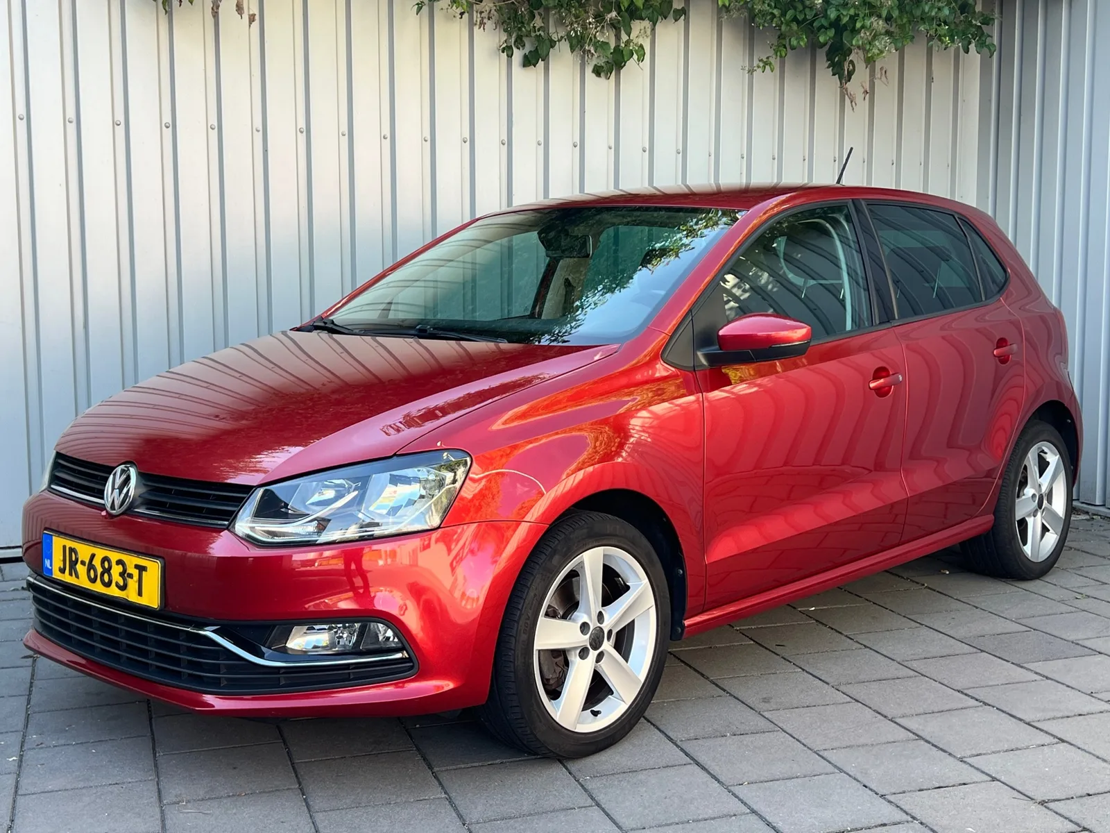 Volkswagen Polo (2016) — foto 1