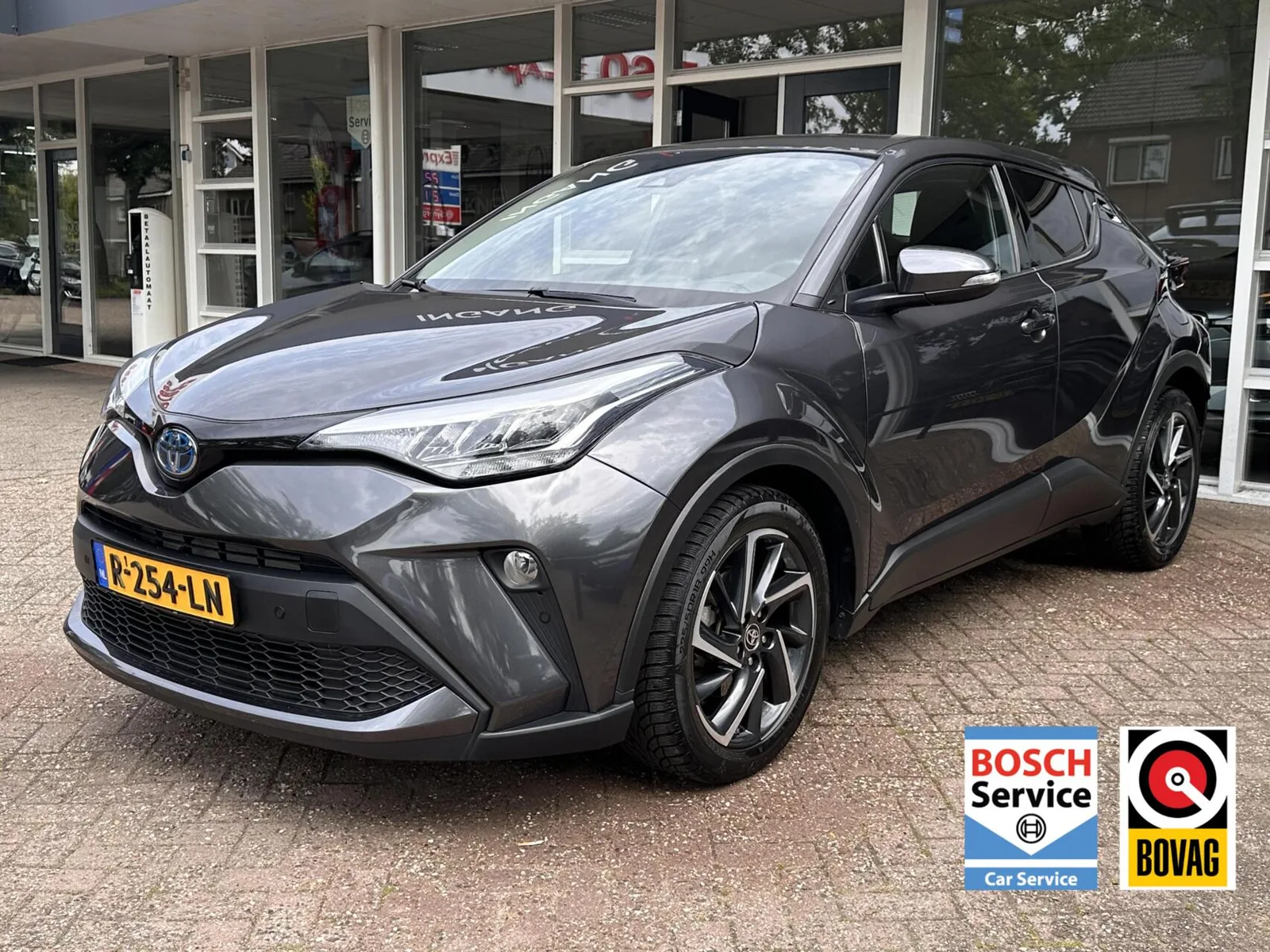 Toyota C-HR (2022) — foto 1