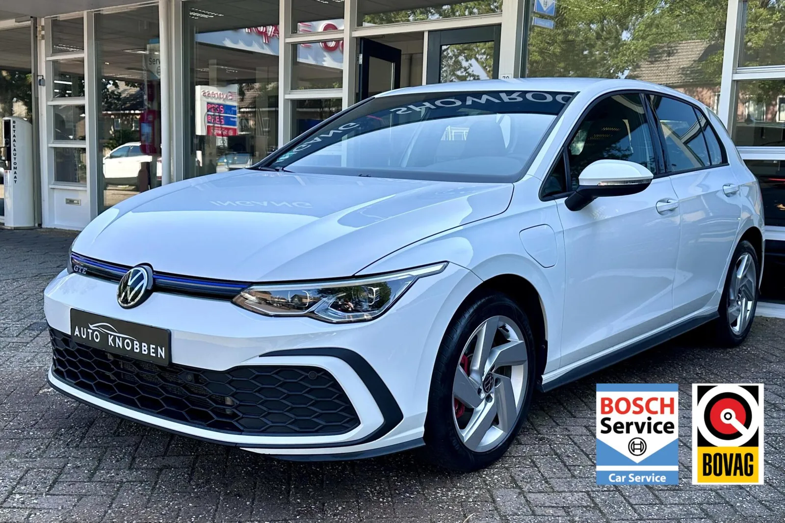 Volkswagen Golf (2021) — foto 1
