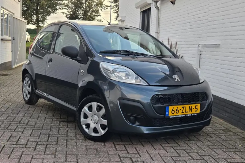 Peugeot 107 (2012)