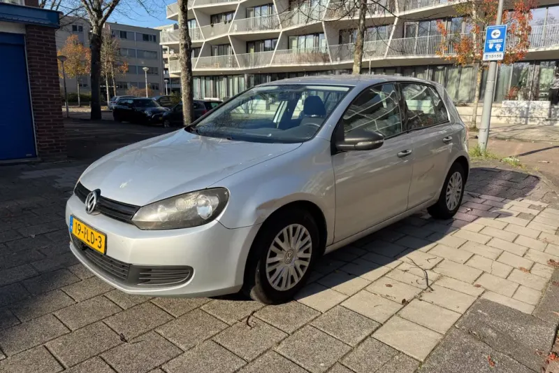 Volkswagen Golf (2011)