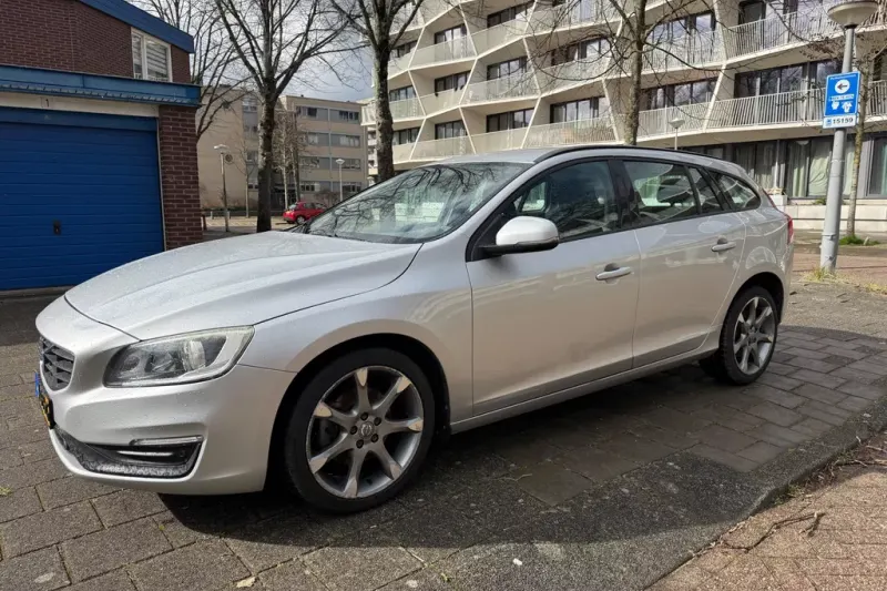 Volvo V60 (2016)