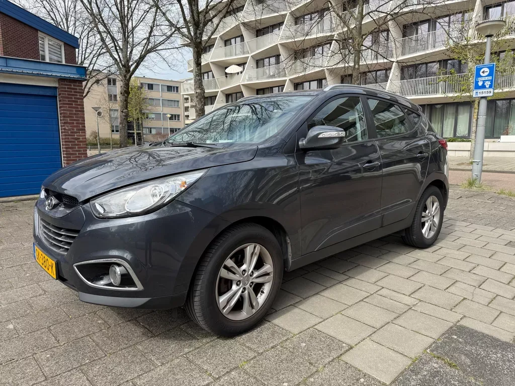 Hyundai ix35 (2011) — foto 1