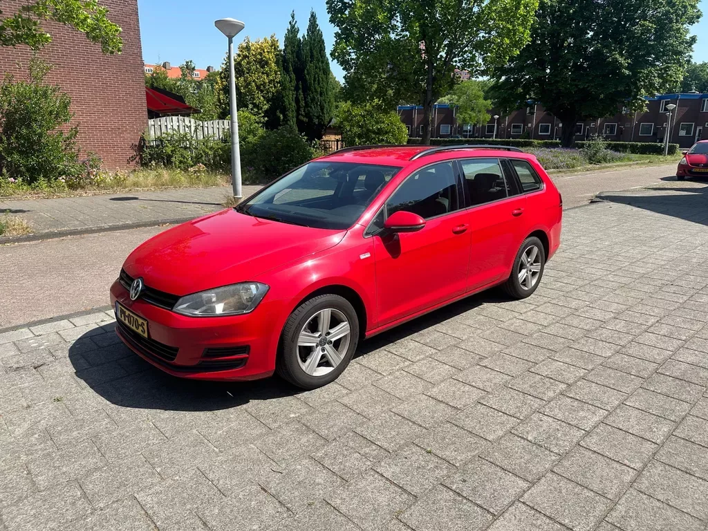 Volkswagen Golf (2014) — foto 1
