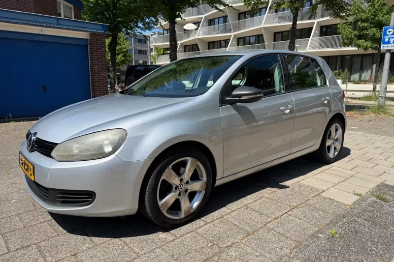Volkswagen Golf (2012)