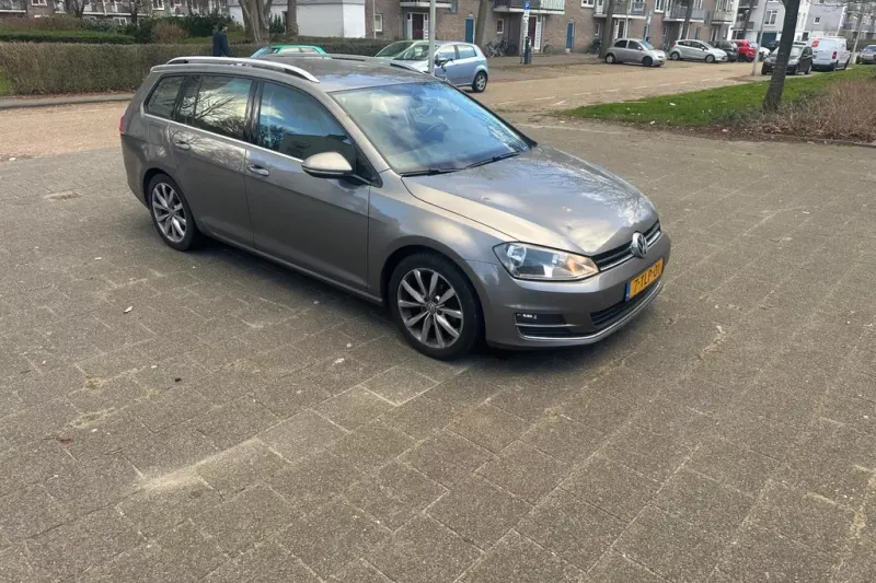 Volkswagen Golf (2014)