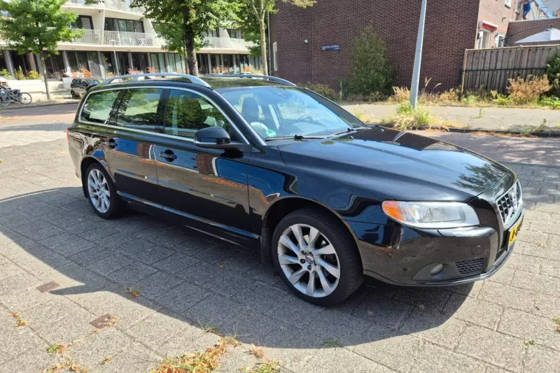 Volvo V70 (2011)
