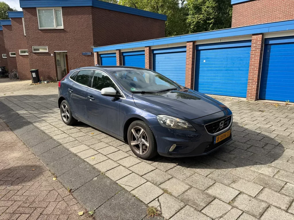 Volvo V40 (2014) — foto 1